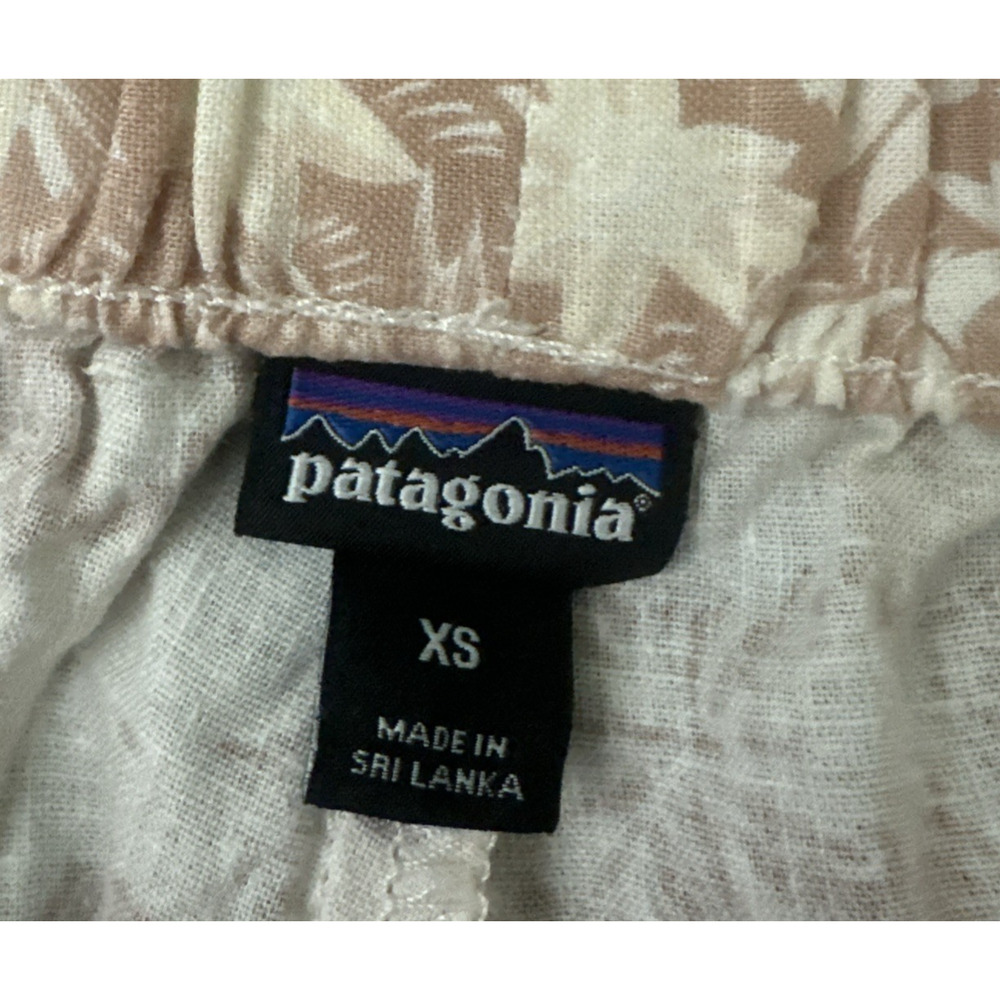 Patagonia Shorts Womens XS Beige White Garden Island Canyon Hike Outdoor Gorp - Picture 3 of 7